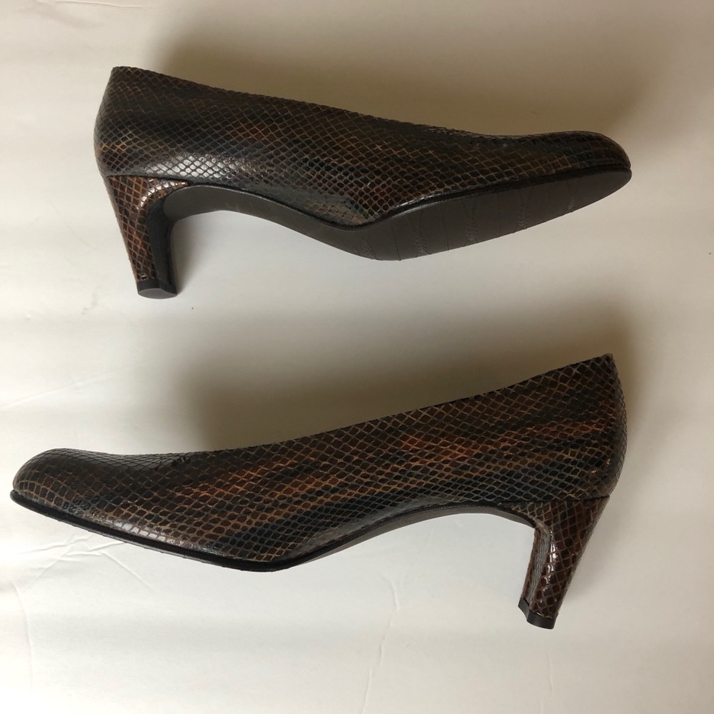 Stuart Weitzman Shoes Block Heel Reptile Pattern - image 5